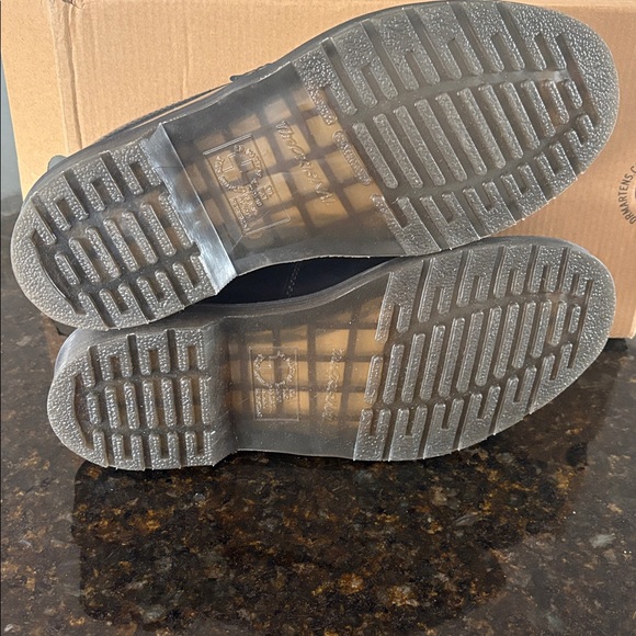 Dr Martens Adrian Snaffle Black Fringe Loafer Size 9 Women / 8 Men NIB - Picture 9 of 10